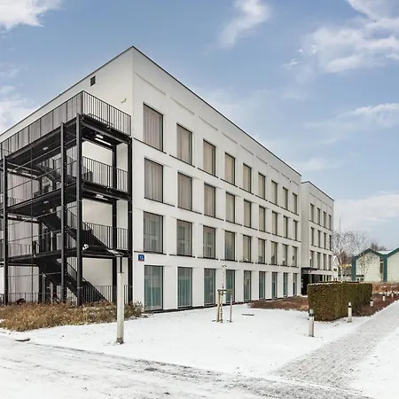 Apartment Superapart Wilanow Ministudio, Medicover, Swiatynia Opatrznosci *