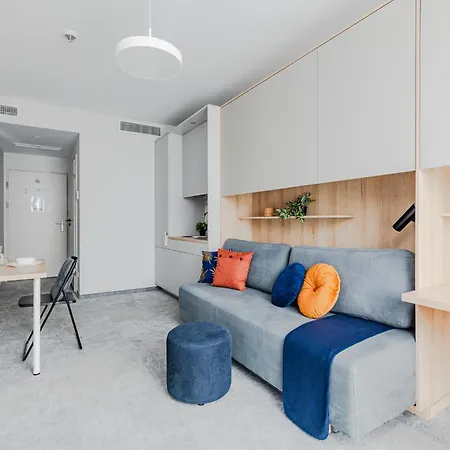 Superapart Wilanow Ministudio, Medicover, Swiatynia Opatrznosci * Warsaw