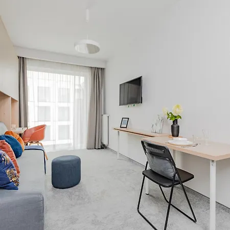 Lägenhet Superapart Wilanow Ministudio, Medicover, Swiatynia Opatrznosci *